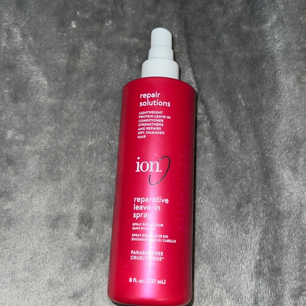 Ion reparative leave in spray